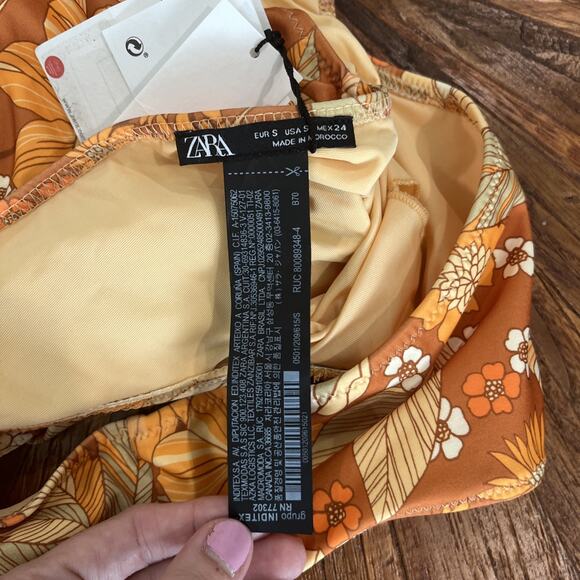 NEW ZARA MULTICOLOR FLORAL PRINTED SWIMSUIT BOHO FALL PRINT FLORAL Size S - Picture 8 of 8